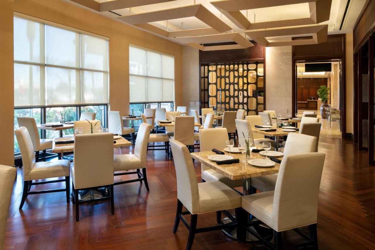 Sheraton Garden Grove-Anaheim South Екстериор снимка