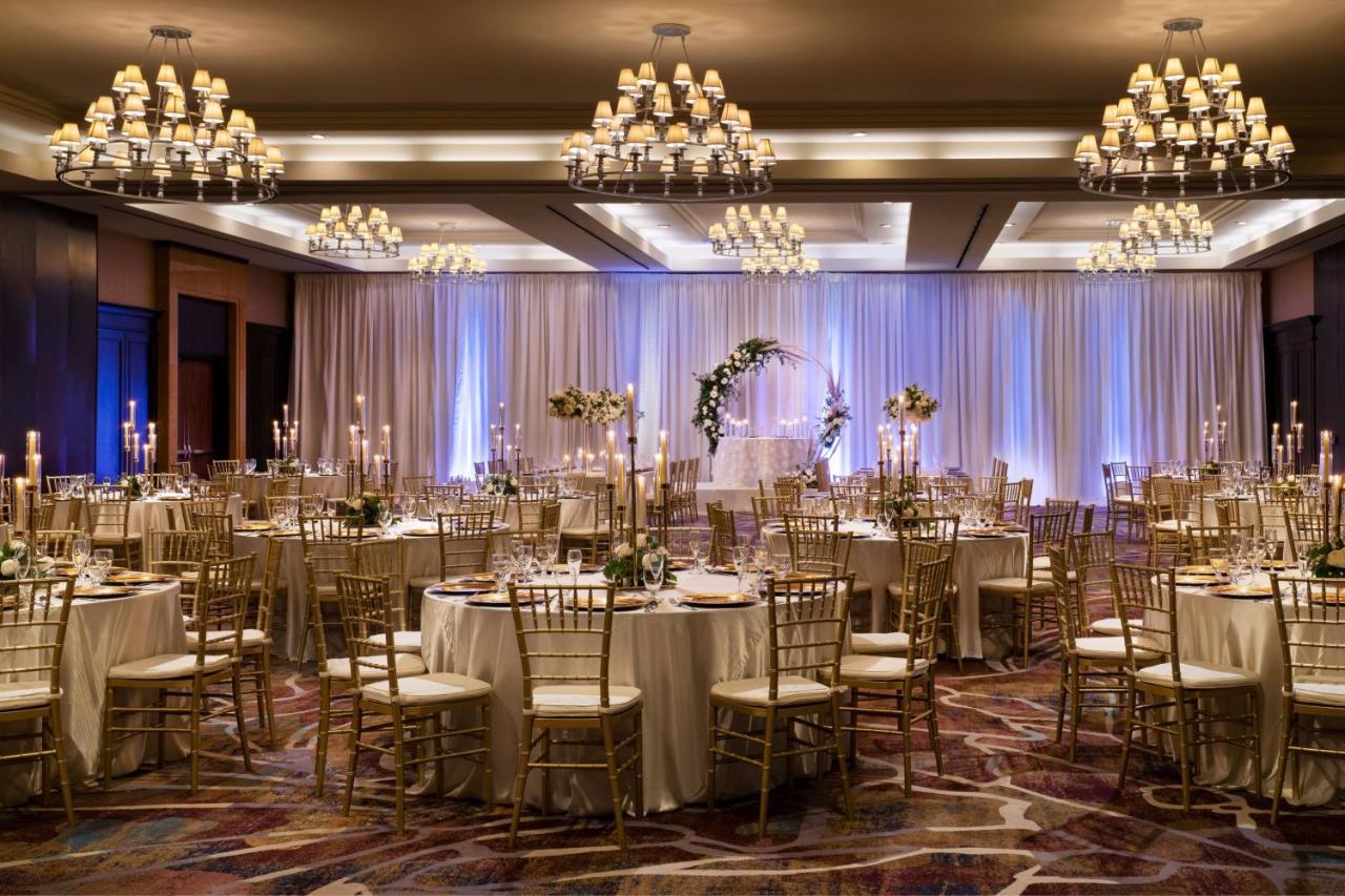 Sheraton Garden Grove-Anaheim South Екстериор снимка