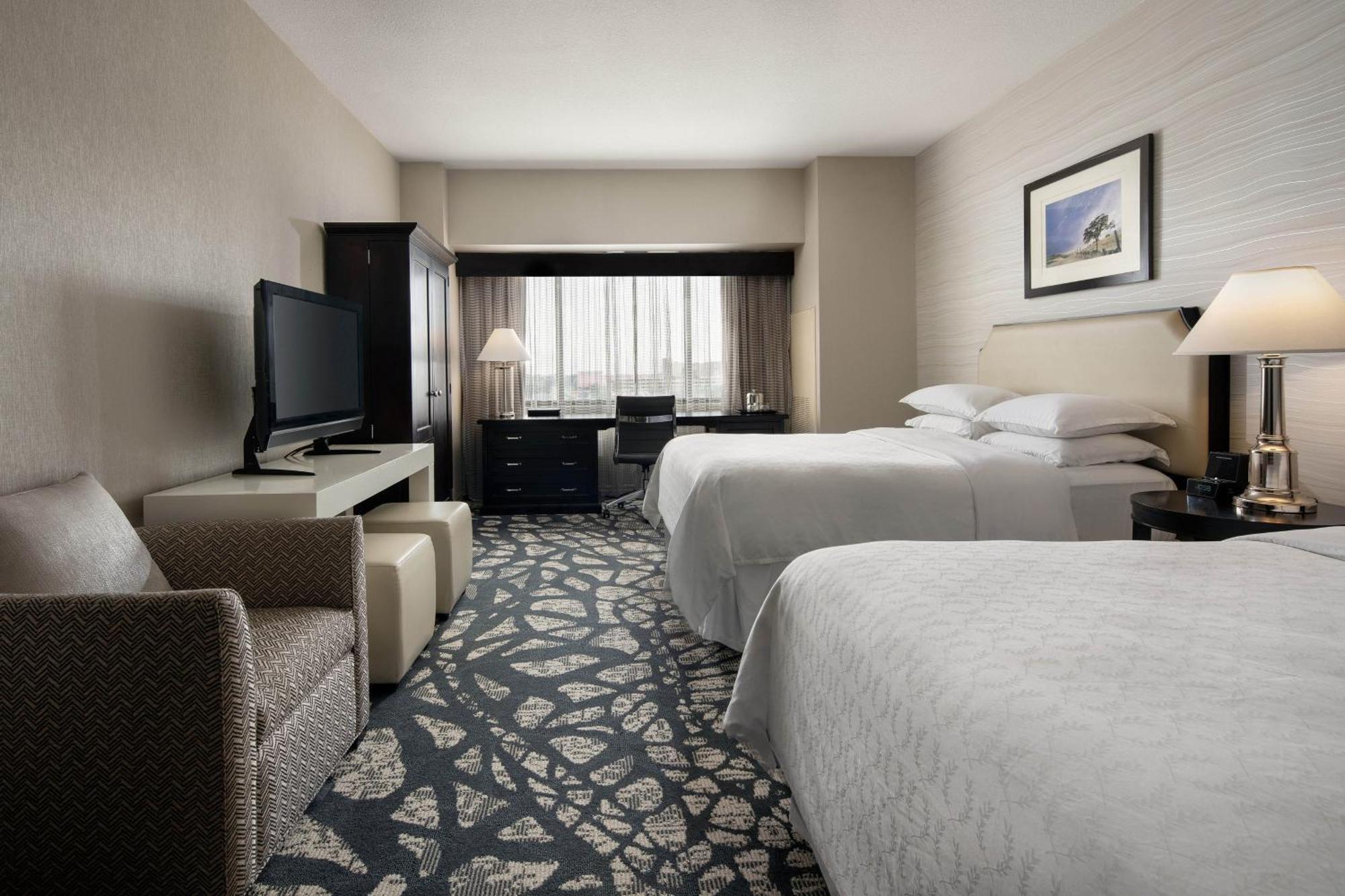 Sheraton Garden Grove-Anaheim South Екстериор снимка