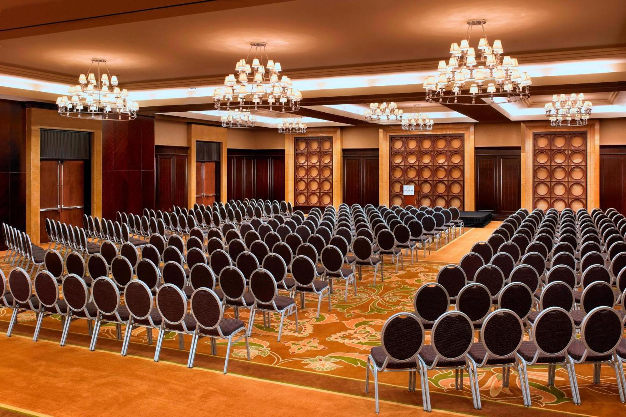 Sheraton Garden Grove-Anaheim South Екстериор снимка