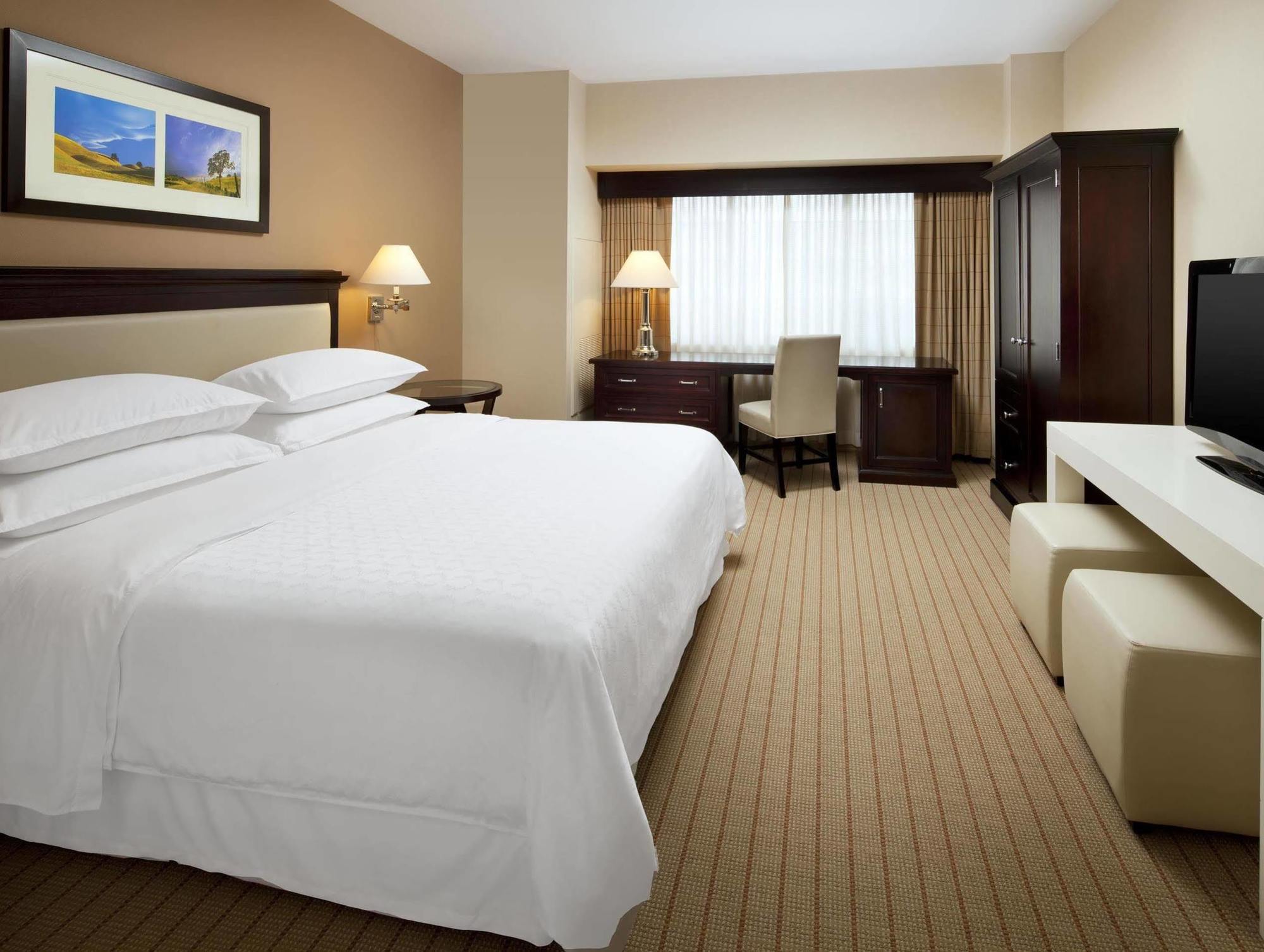 Sheraton Garden Grove-Anaheim South Екстериор снимка