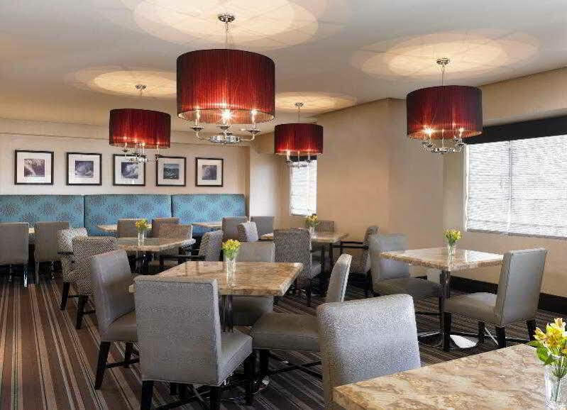 Sheraton Garden Grove-Anaheim South Екстериор снимка